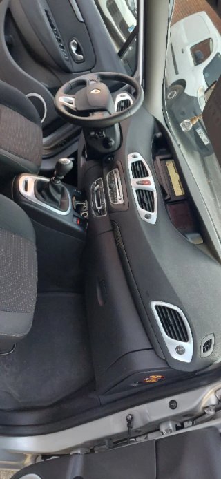 Renault Scenic 2010