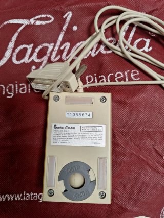 Ratón Genius Beige con Discos 5 1/4 año 1989