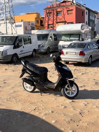 Suzuki Katana 49cc Negra