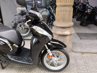 Honda SH300i