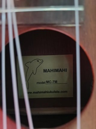 Ukelele Mahimahi MC-7M con estuche
