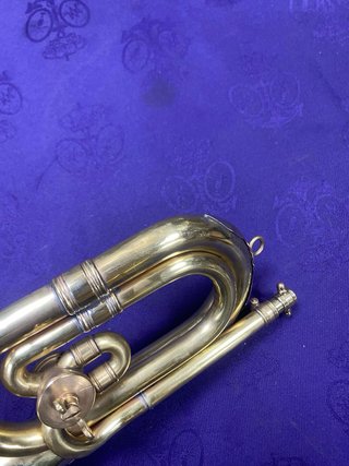 Corneta Honsuy
