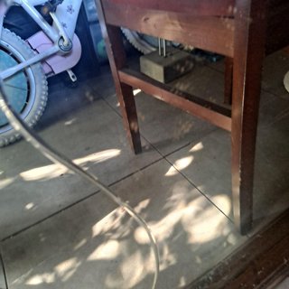 Conjunto 3 Sillas y Mesa Maciza