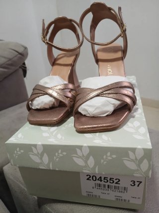 Sandalias Pulin et Moi Doradas