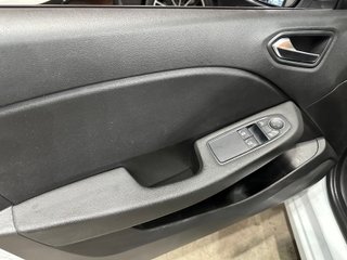 Renault CLIO 1.6 E-TECH 140 BUSINESS AUTO (2022)