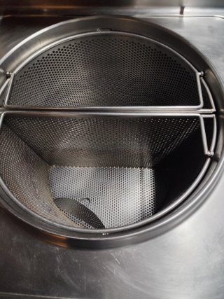 Marmita a gas propano 150L con grifo incorporado