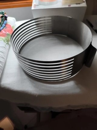 Taglia torta regolabile 24-30 cm