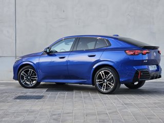 BMW X2 2025