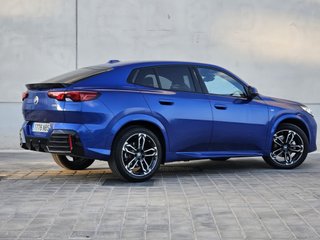 BMW X2 2025