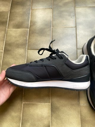 Zapatillas Levis Negras Impermeables