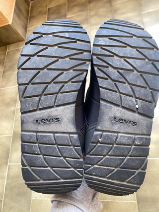 Zapatillas Levis Negras Impermeables