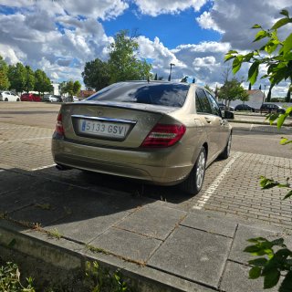 Mercedes-Benz Clase C 2010