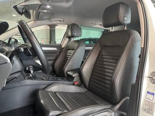 Volkswagen PASSAT 1.4 HYBRID 218 GTE EXECUTIVE (2022)