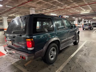 Ford Explorer 1996 4x4