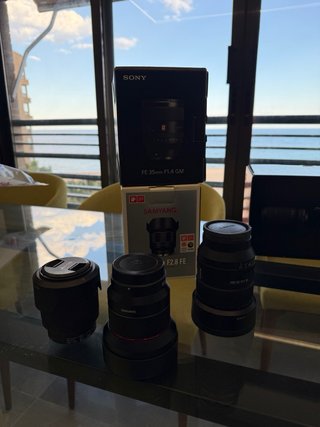 Cámara Sony A7 IV + OBJETIVOS