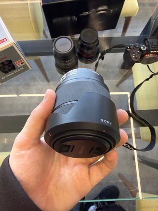 Cámara Sony A7 IV + OBJETIVOS