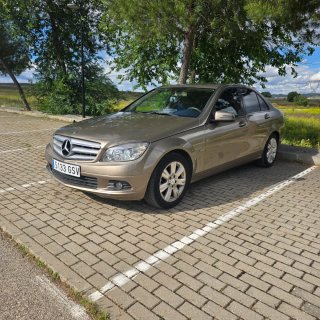 Mercedes-Benz Clase C 2010