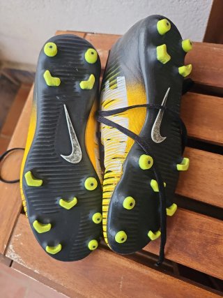 Botas de fútbol Nike Mercurial Talla 39