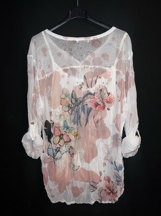 Camisa Talla S/M Mariposa Flores