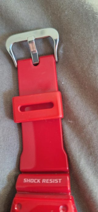 Casio G-Shock GWX5600C Reloj Digital Rojo
