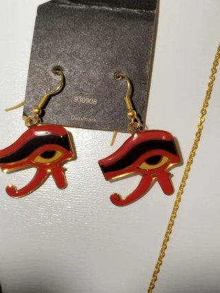 Pendientes y colgante el Ojo de Horus