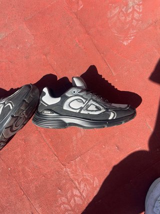 Bambas B30 negras y grises