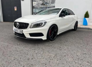 Mercedes 4MATIC 136cv
