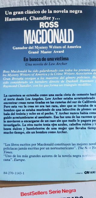 Lote 6 novela Ross Macdonald