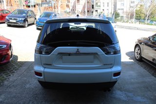 Mitsubishi OUTLANDER 2.2 D 160 (2010)