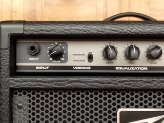 Amplificador Bajo Peavey MAX 110 20W