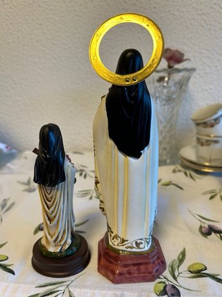 Figuras de Santa Teresita