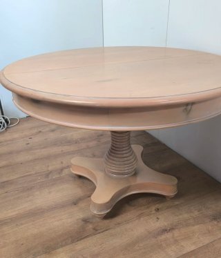 Mesa redonda extensible de madera