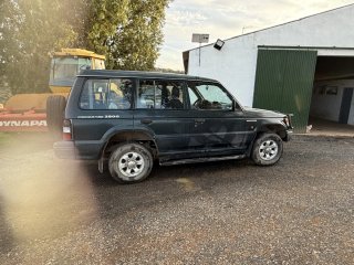 Mitsubishi Montero 1996