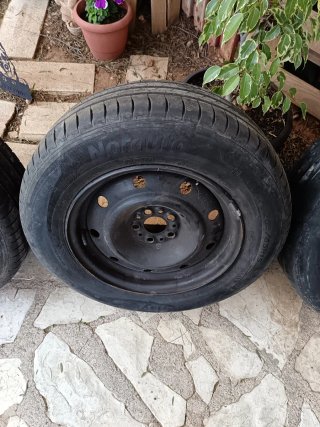 4 Ruedas Peugeot 806/807