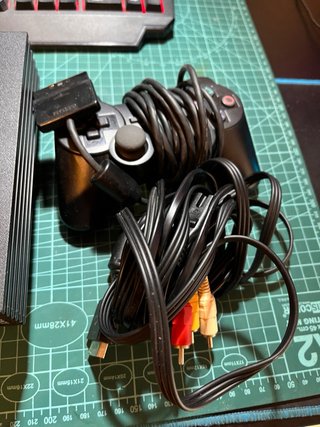 Consola PlayStation 2 Negra + Juego