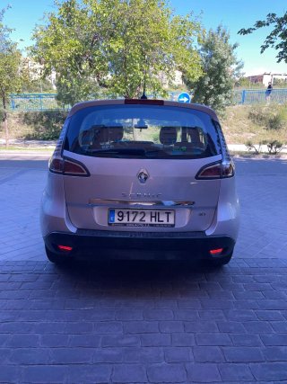 Renault Scenic 2012