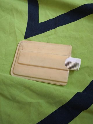 Specchietto vintage con pettine