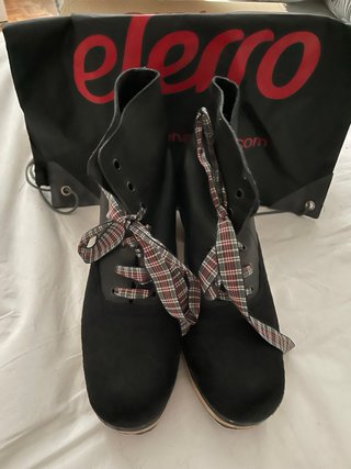 Zuecos Eferro Talla 39 Pelo Negro
