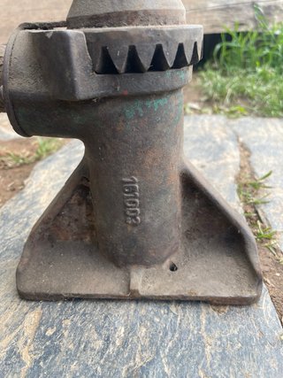 Gato mecánico antiguo
