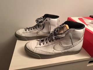 Zapatillas Nike Blazer Mid '77 Blancas/Grises
