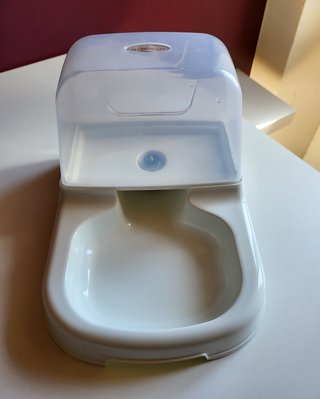 Fuente de agua IRIS OHYAMA para mascotas