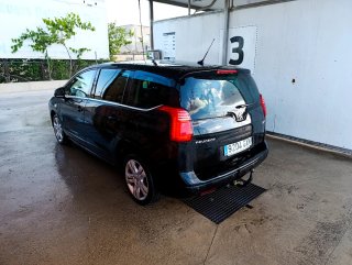 Peugeot 5008 2010 5 plazas