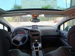 Peugeot 5008 2010 5 plazas