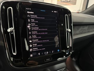 Volvo C40 2022