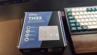 Epomaker TH33 Teclado Tri-Mode VIA RGB