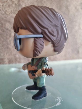 Funko Pop John Lennon Guitarra