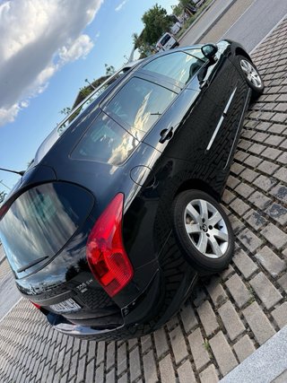 ¡Solo 110km! Peugeot 308SW 2012