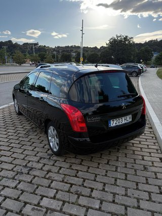 ¡Solo 110km! Peugeot 308SW 2012
