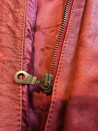 Chaqueta de cuero vintage roja