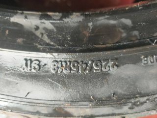 Neumáticos de coche 225/45r18 91y